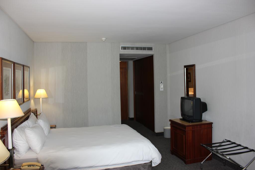 Hotel On St Georges Кейптаун Екстериор снимка