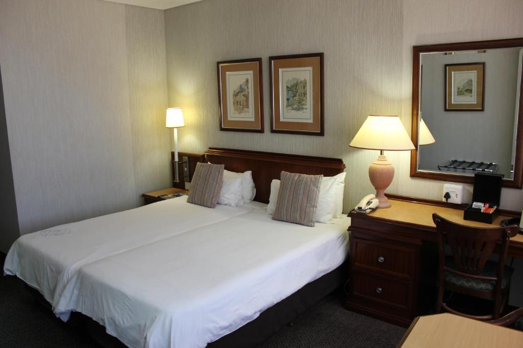 Hotel On St Georges Кейптаун Екстериор снимка